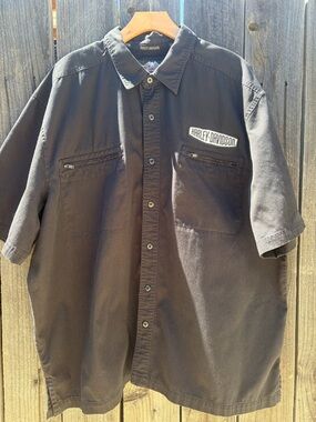Harley-Davidson Black Short Sleeve Button-Up Shirt with Chest Patch